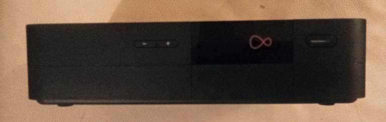 Arris UHD TV 1-TB WiFi BOX 