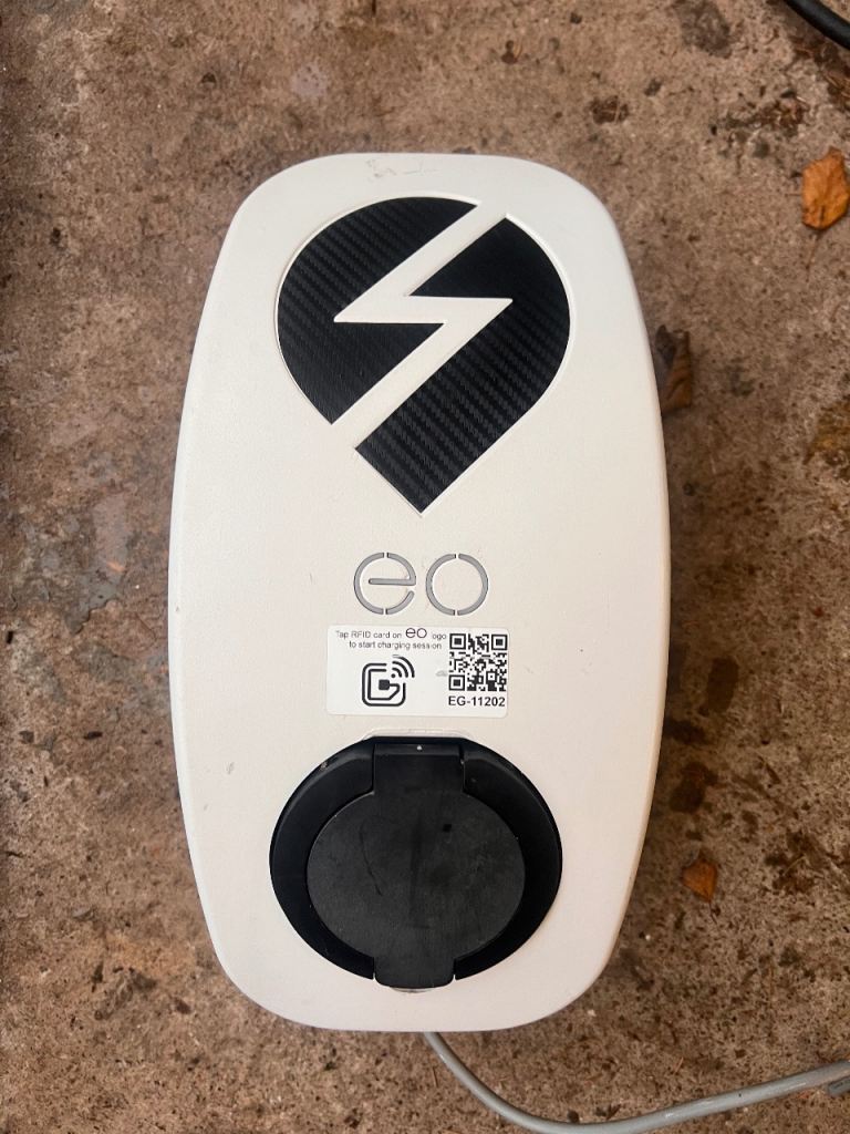 EO EV Charging Unit TYPE 2 Wall mount 32A