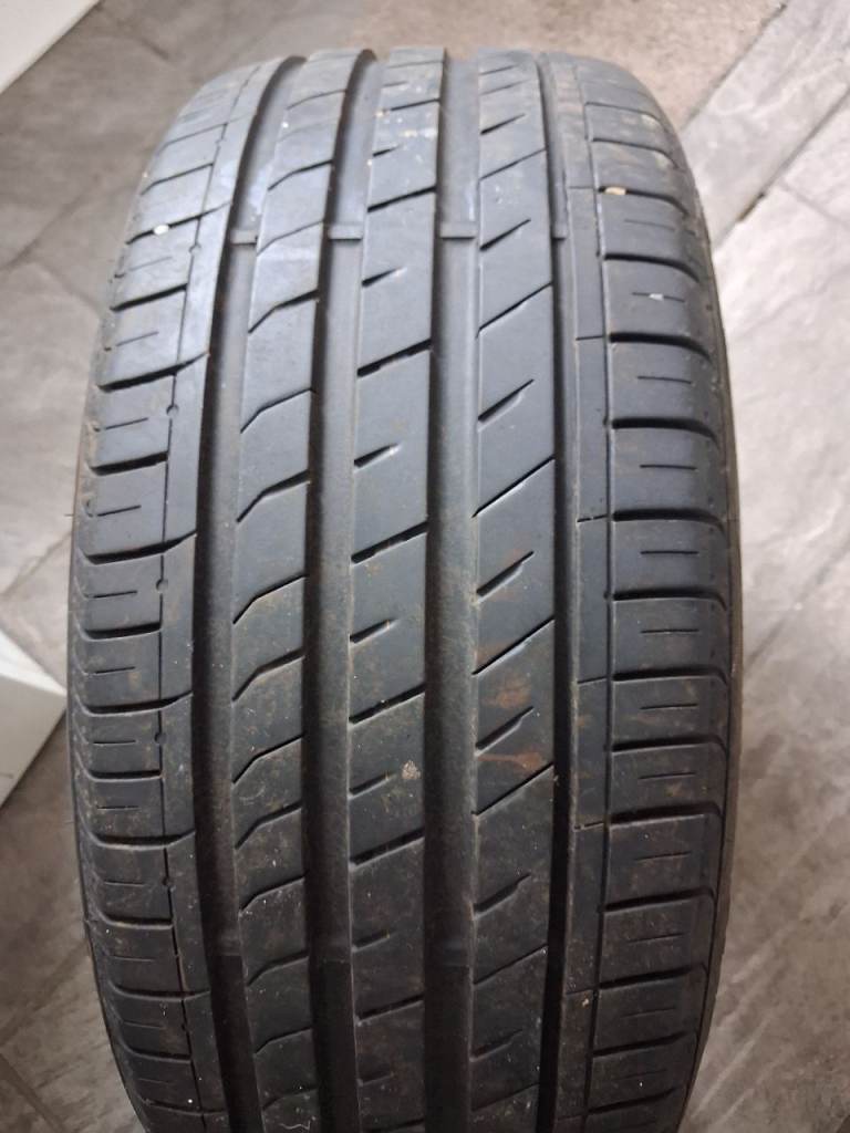 Tyre 