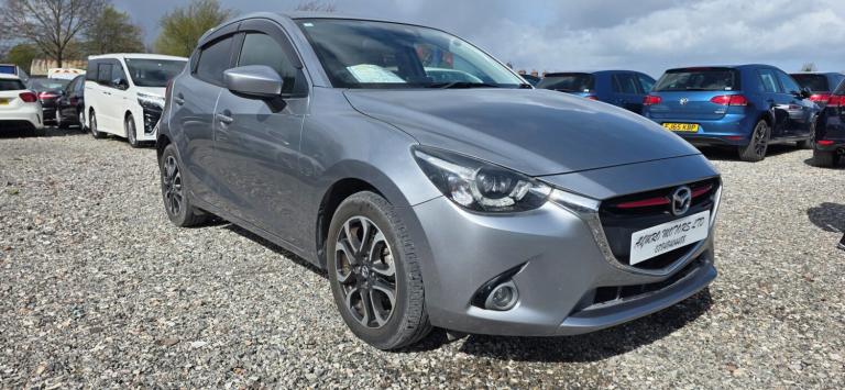 2015 Mazda Mazda2 Sky activ  Hatchback  Petrol  Automatic