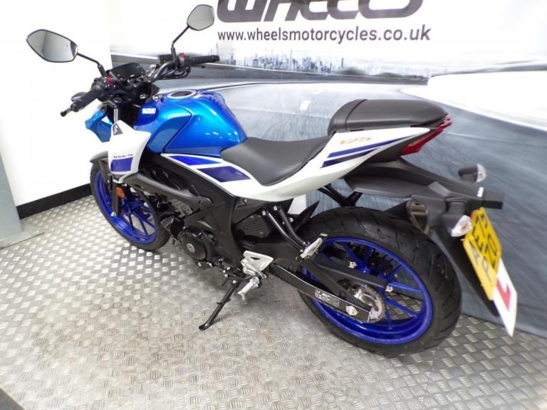 2025 SUZUKI GSX-S 125CC WITH LOW MILEAGE & LOWERING KIT