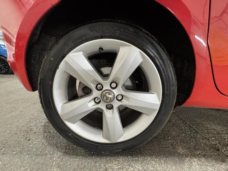 VAUXHALL MERIVA 1.4 i Tech Line 2014