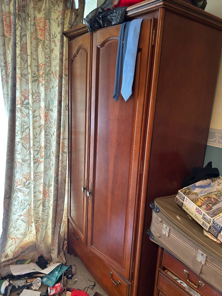 Free furniture - delivery available - drawers wardrobes cupboards