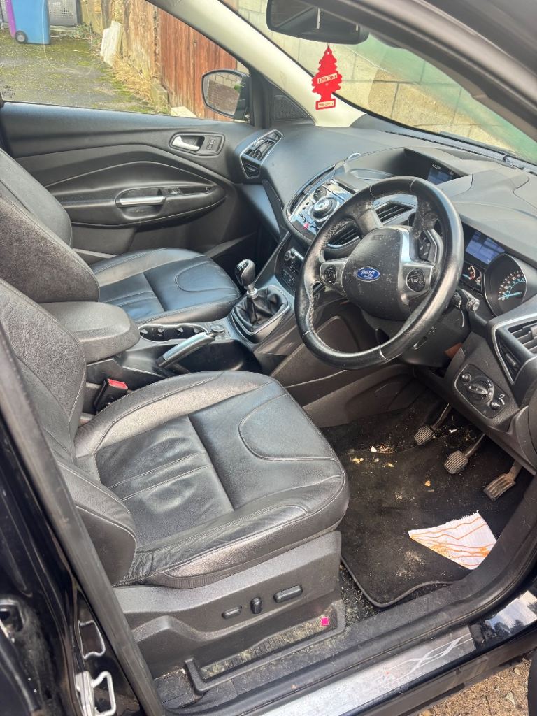 Ford, KUGA, Hatchback, 2013, Manual, 1997 (cc), 5 doors