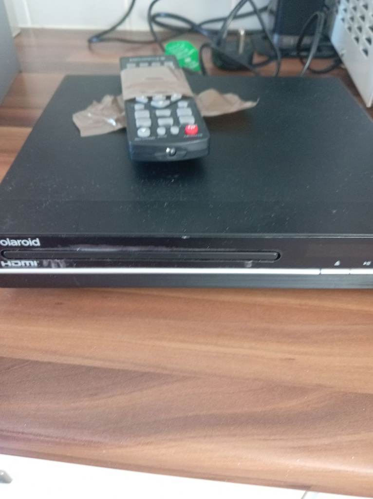 Polaroid DVD Player with Remote – Good Working Order