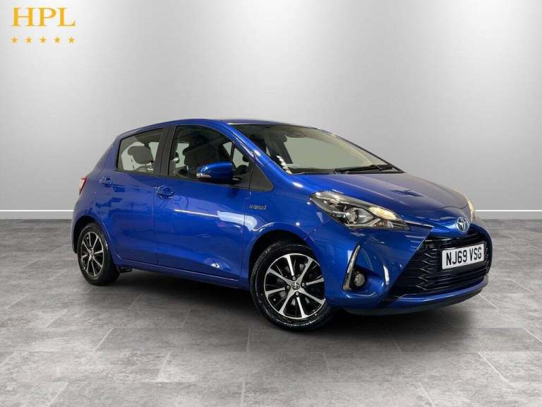 2019 Toyota Yaris 1.5 VVT-h Icon Tech Hatchback 5dr Petrol Hybrid E-CVT Euro 6 (s/s) (100 ps) Hat...