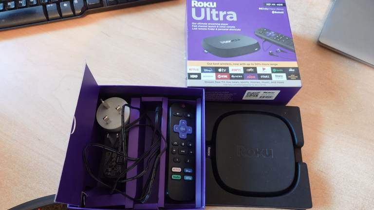 Roku Ultra 2020 - Original box remote power supply with adapter