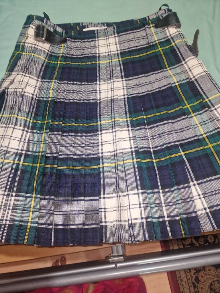 Classic Tartan Kilt Skirt – Dark Blue and Green Plaid