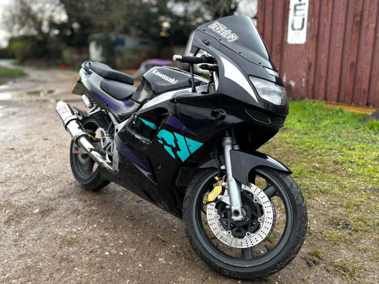 Kawasaki Ninja 600 ZX6R 