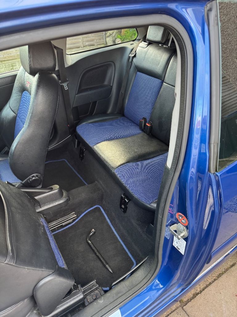 Ford, FIESTA, Hatchback, 2005, Manual, 1999 (cc), 3 doors