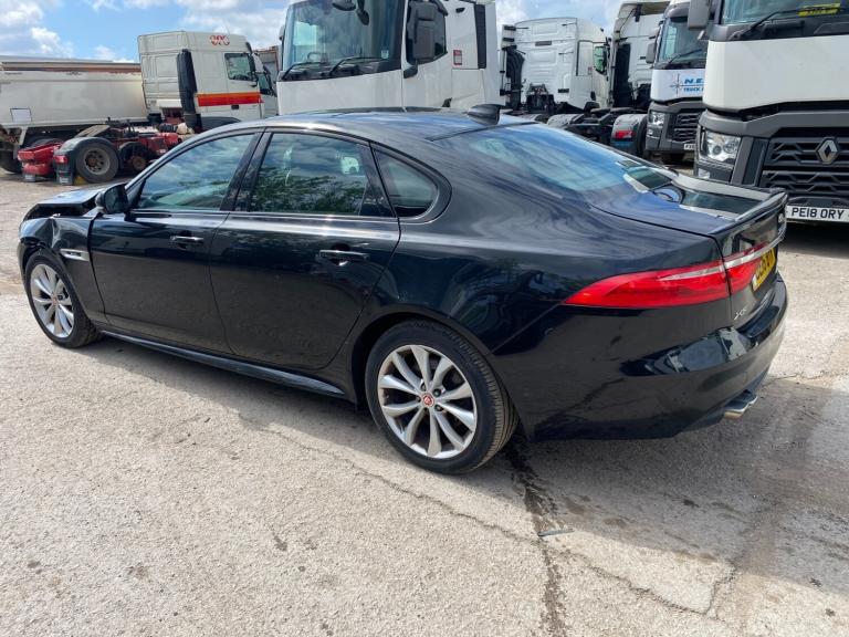 2016 JAGUAR XF R-SPORT 2.0 DIESEL AUTO DAMAGED SALVAGE REPAIRABLE