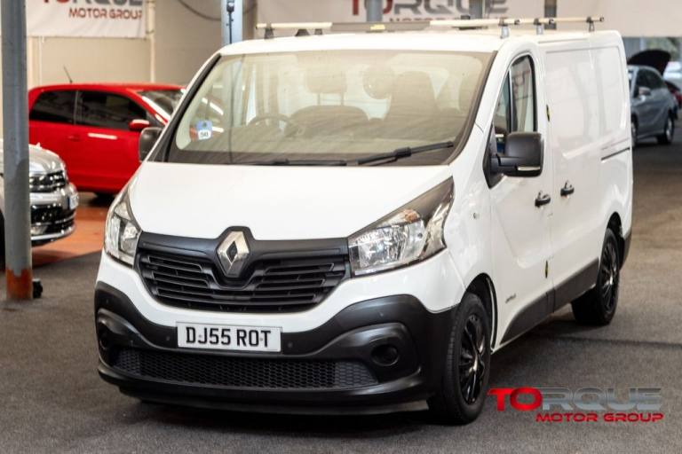 2016 Renault Trafic 1.6 dCi ENERGY 27 Business+ Panel Van 5dr Diesel Manual SWB Standard Roof E P...