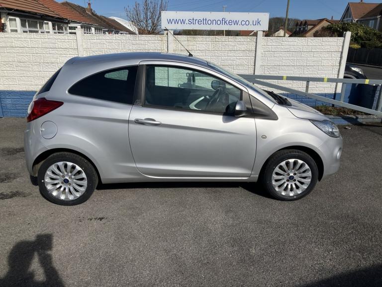 FORD KA 1.2 Zetec 2015