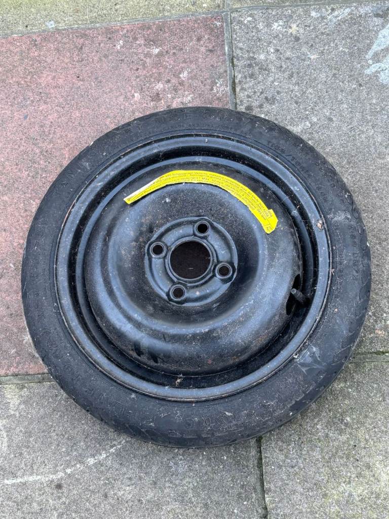 Temporary spare wheel / space-saver spare tyre (steel rim)