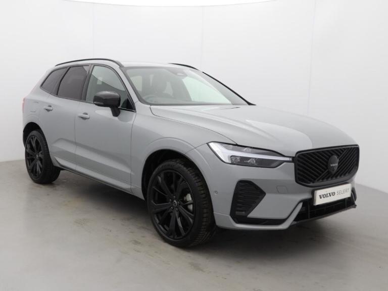 VOLVO XC60 2.0 B5P Plus Black Edition 5dr AWD Geartronic *VAT QUALIFYING*