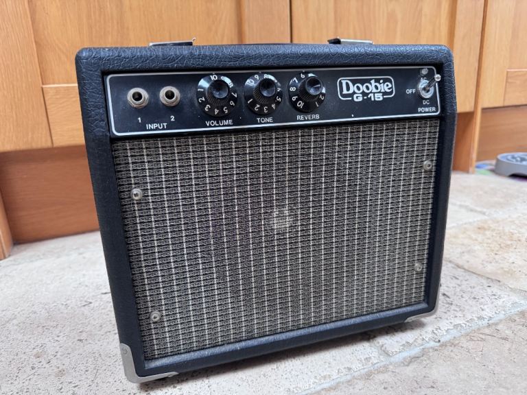 Doobie G-15 Guitar Amplifier – Good Condition vintage 1970’s