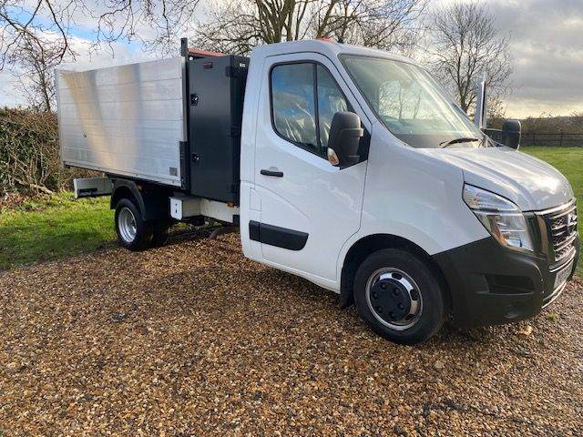 Nissan, INTERSTAR, arb .rubbish clearance tipper 2024