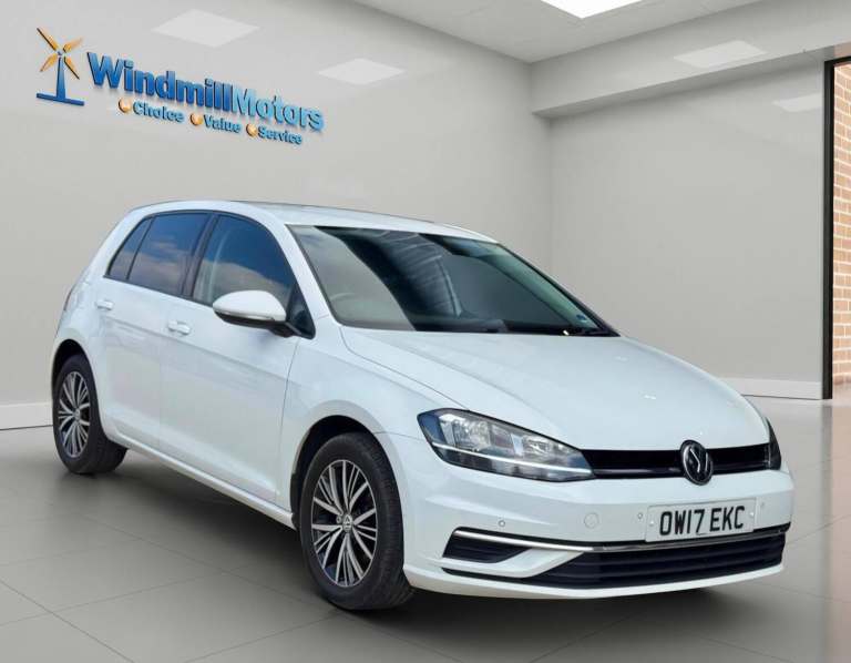 2017 Volkswagen Golf 1.6 TDI SE [Nav] 5dr HATCHBACK DIESEL Manual