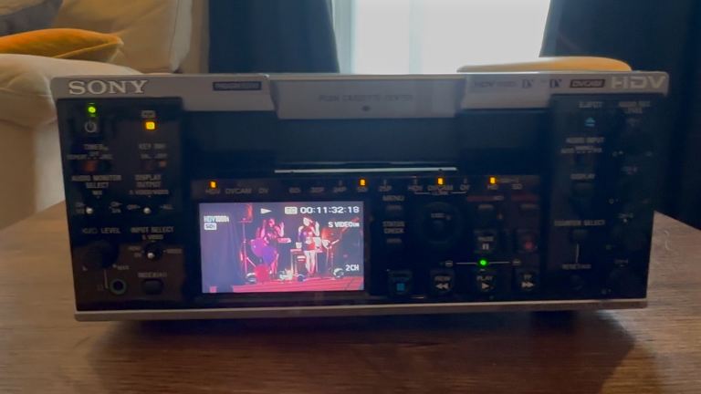 Sony HDV Video Recorder - Great Condition (Sony HVR-M35E)