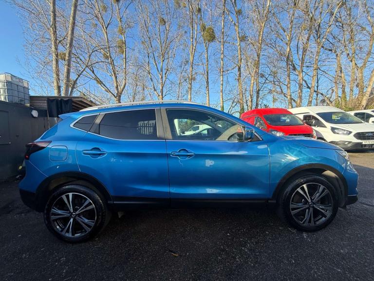 2017 Nissan Qashqai 1.5 Qashqai N-Connecta dCi 5dr SUV Diesel Manual