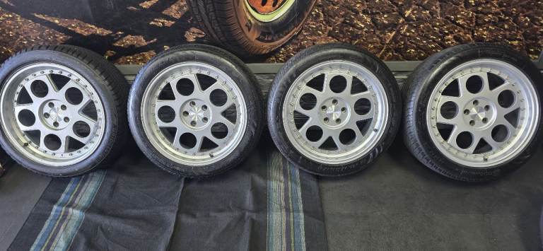 Audi VW Skoda Seat 18 ISPIRI CSR4 alloy wheels + 4 x tyres 225 45 18
