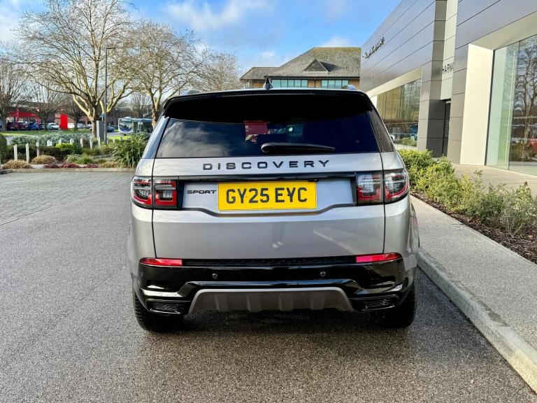 2025 Land Rover Discovery Sport 2.0 D200 Dynamic SE 5dr Auto [7 Seat] ESTATE DIESEL Automatic