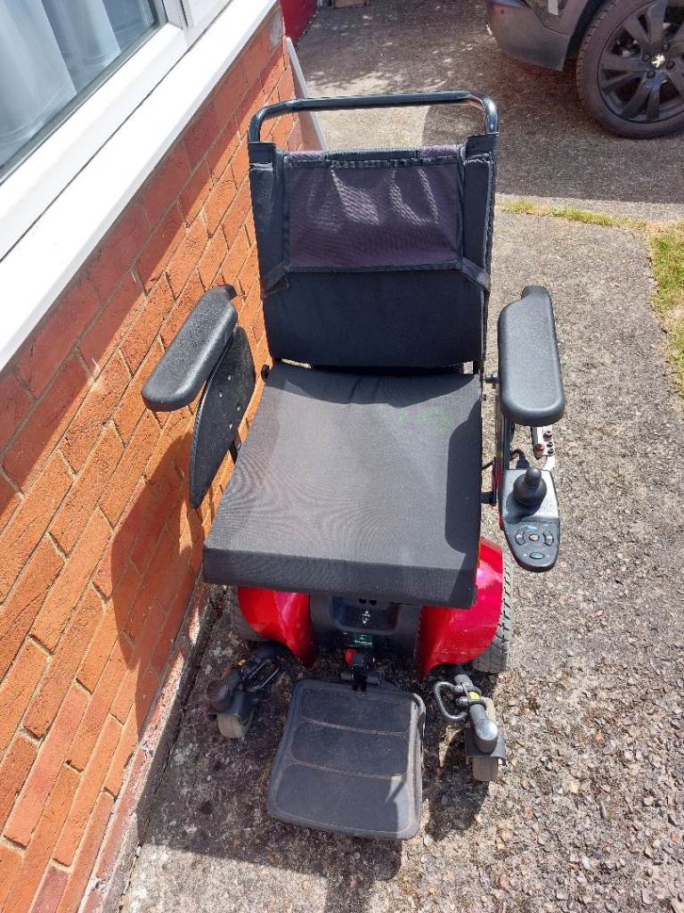 Powerchair/ power wheelchair 