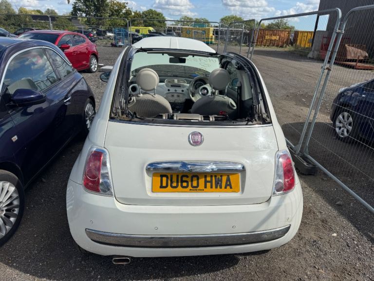 Fiat 500 1.2 2010 white BREAKING FOR PARTS 