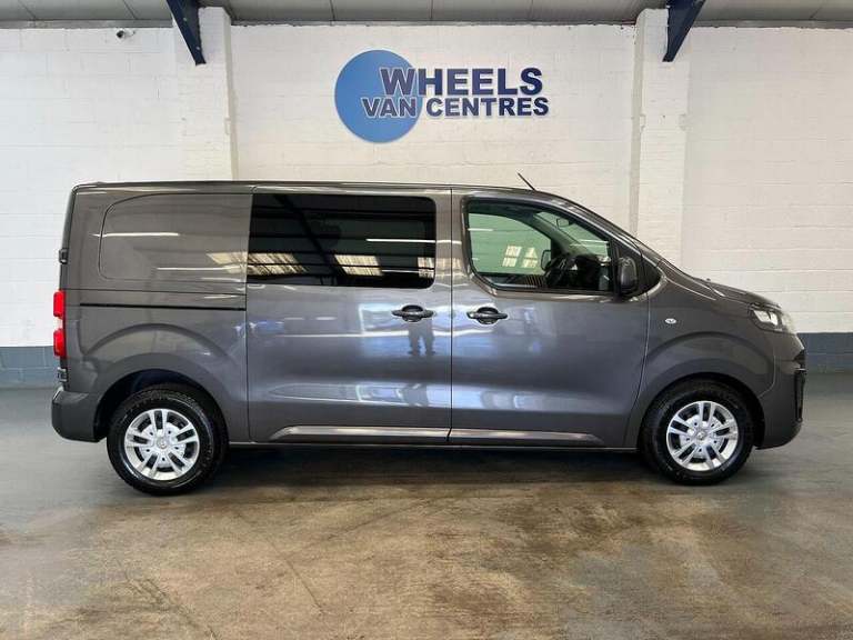 2020 Vauxhall Vivaro 3100 2.0d 120PS Sportive H1 D/Cab PANEL VAN DIESEL Manual