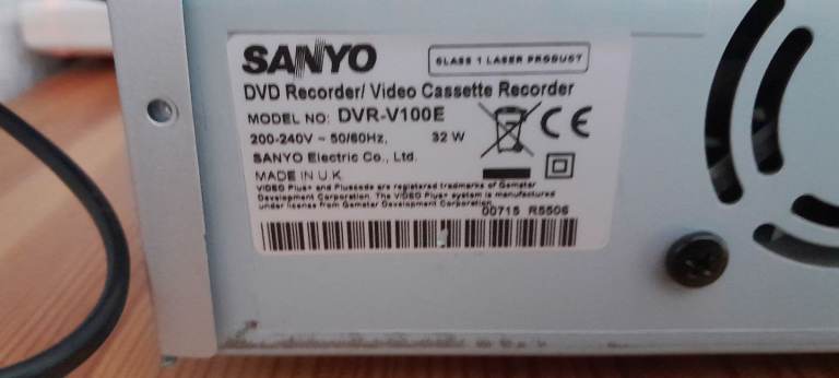 Vcr combo dvd recorder 