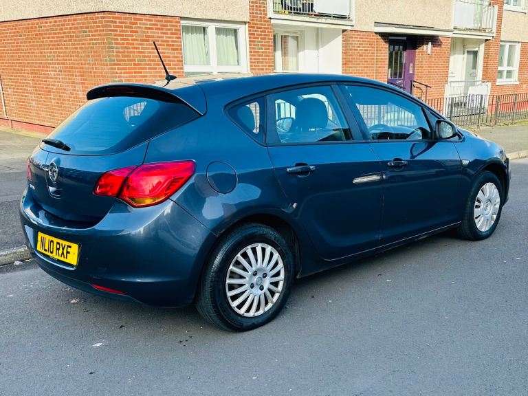 Vauxhall, ASTRA, Hatchback, 2010, Manual, 1398 (cc), 5 doors