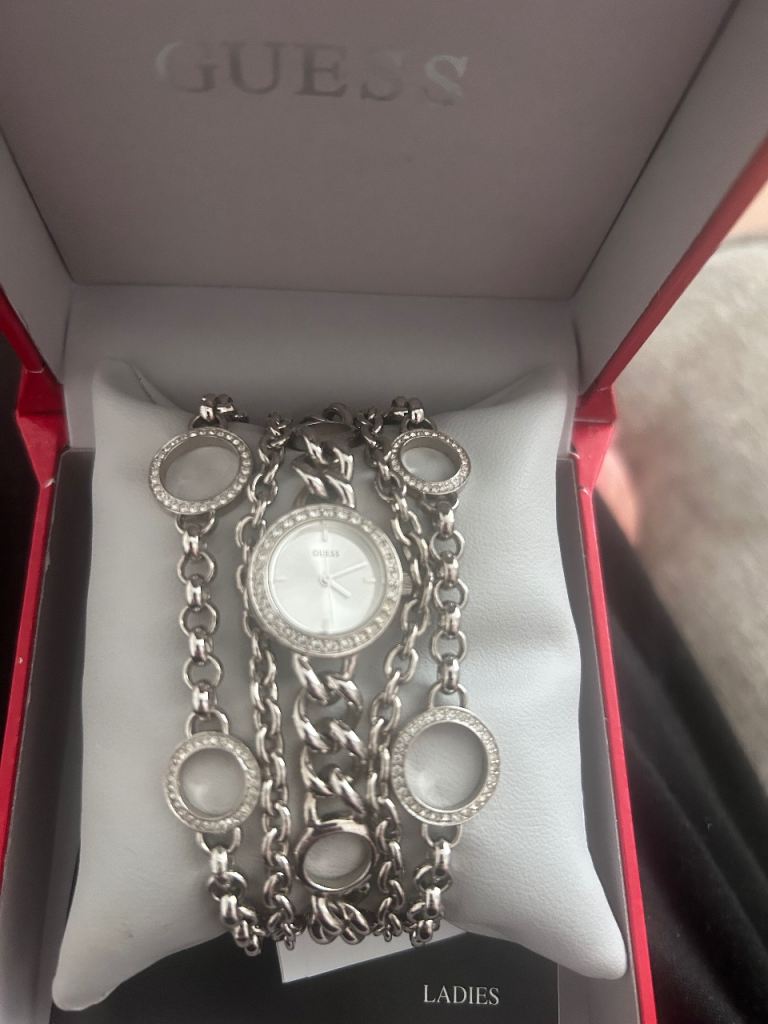 Guess Silver Chain Watch – As Good As New