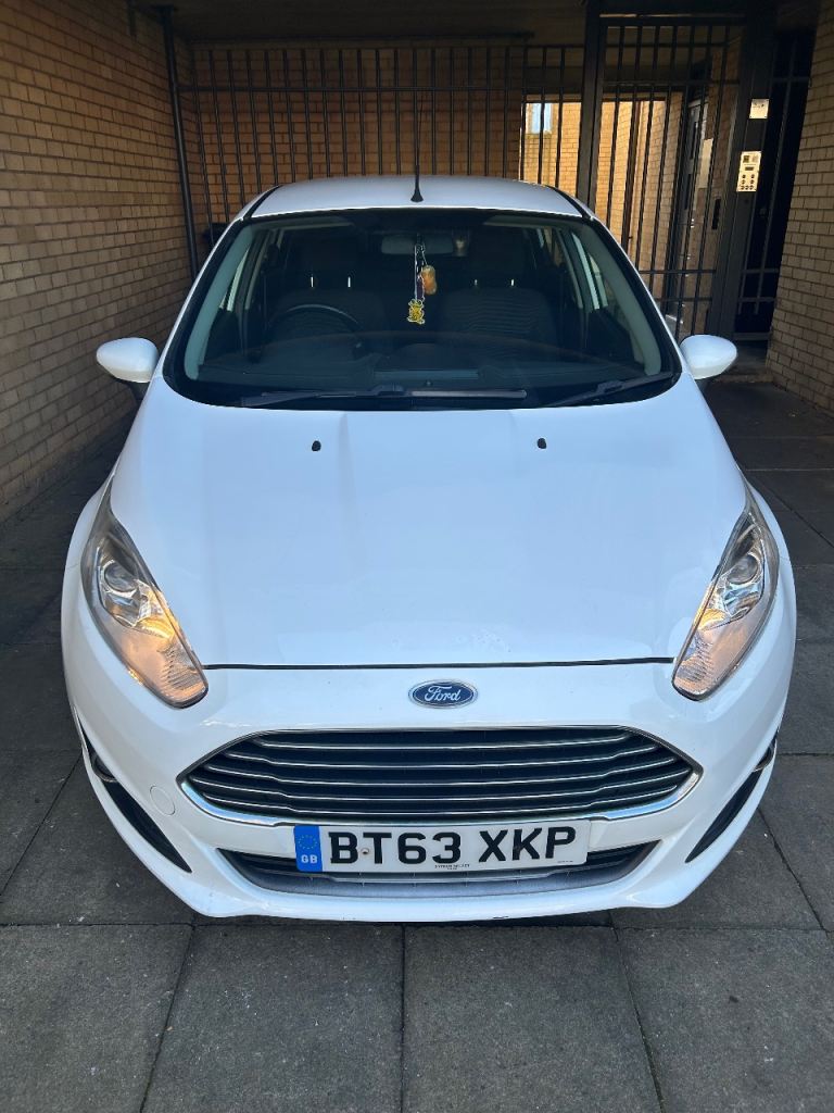 Ford, FIESTA, Hatchback, 2013, Manual, 998 (cc), 5 doors