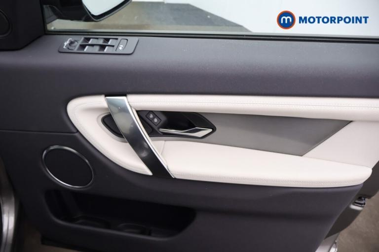 2021 Land Rover Discovery Sport 1.5 P300e Urban Edition 5dr Auto [5 Seat] SUV Hybrid Automatic