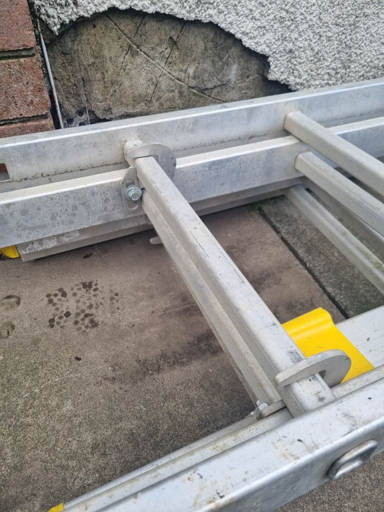 Werener pro trade double exstension saftey ladder