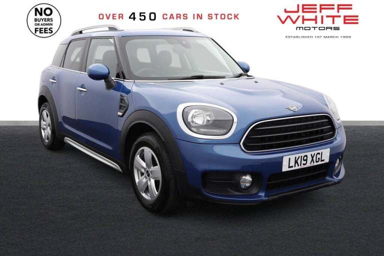 2019 MINI Countryman 1.5 Cooper Classic 5dr (SAT NAV, PRIVACY GLASS) HATCHBACK Petrol Manual