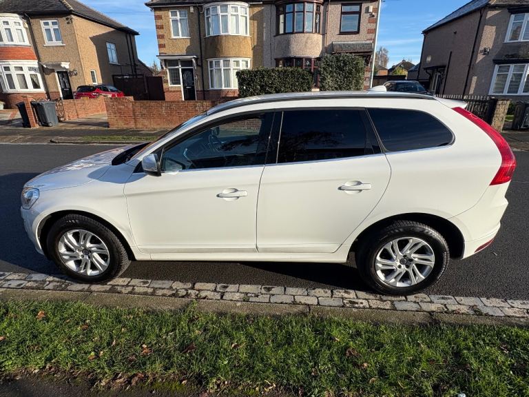 2017 VOLVO XC60 2.0 D4 SE NAV 135K FSH