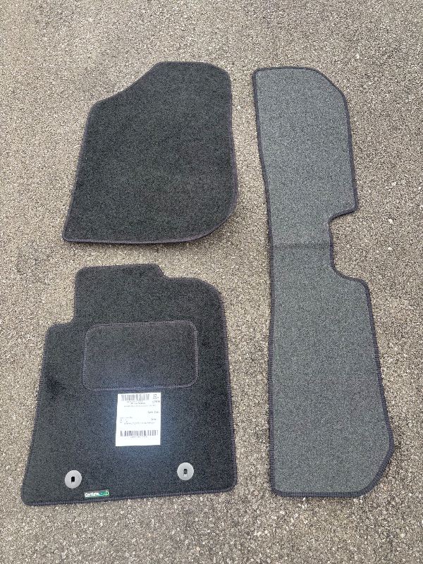 Hyundai Kona Black Car Mats - BRAND NEW!
