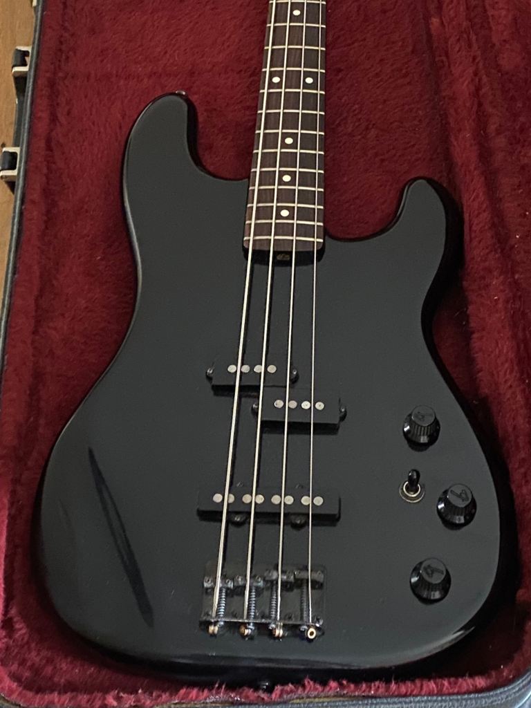 Fender jazz special bass guitar black