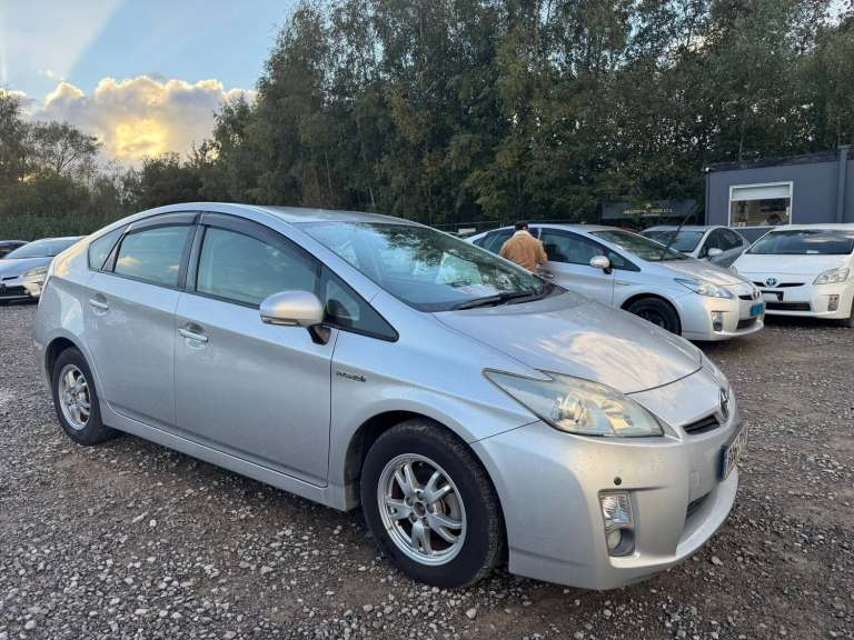 2011 Toyota Prius Toyota Prius Hybrid Petrol Silver 2011 5 Seater  1.8L Hybrid
