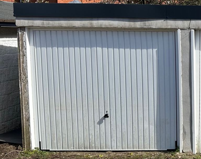 Garage for car (compact size) or storage in Godalming, GU7 2PN