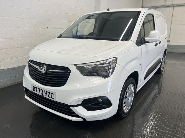 2021 Vauxhall Combo 2300 1.5 Turbo D 100ps H1 Sportive Van PANEL VAN DIESEL Manual