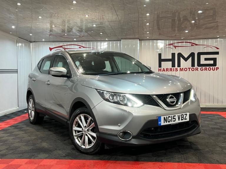 2015 Nissan Qashqai 1.5 dCi Acenta [Smart Vision Pack] 5dr HATCHBACK DIESEL Manual