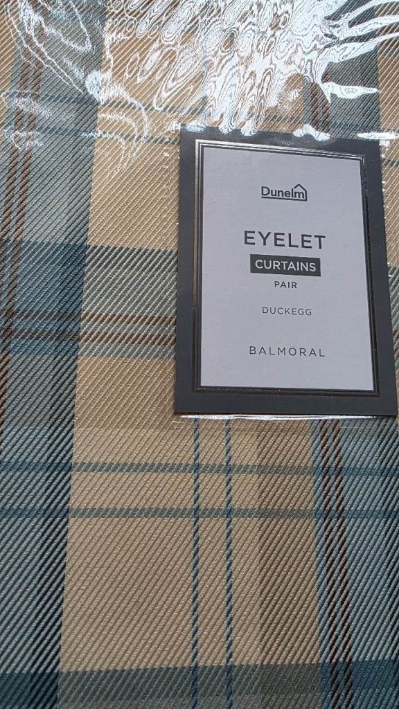 Curtain and cushion cover set