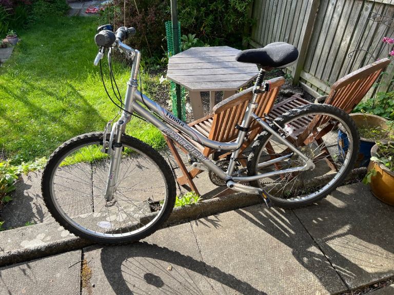 Raleigh Tundra ladies bike 