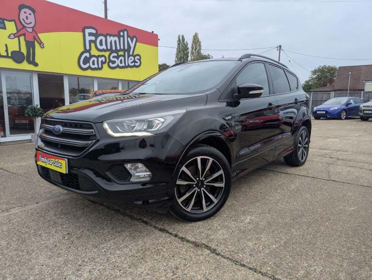 FORD KUGA 2.0 ST-LINE LOW MILEAGE FULL HISTORY NEW CAMBELT KIT SERVICE MOT