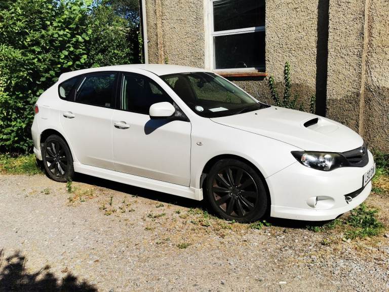 Subaru Impreza 2.0 TD for spares or repair