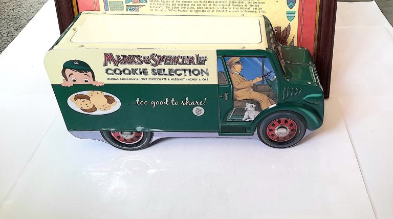 COLLECTABLE TIN ** MARKS & SPENCER DELIVERY VAN - 32 x 15 x 10 cm CLEAN
