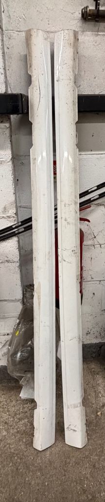 Volkswagen polo r line side skirts