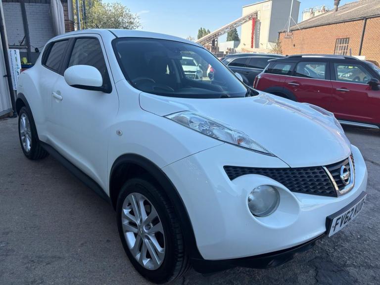 2013 Nissan Juke 1.6 Acenta Premium CVT Euro 5 5dr HATCHBACK Petrol Automatic